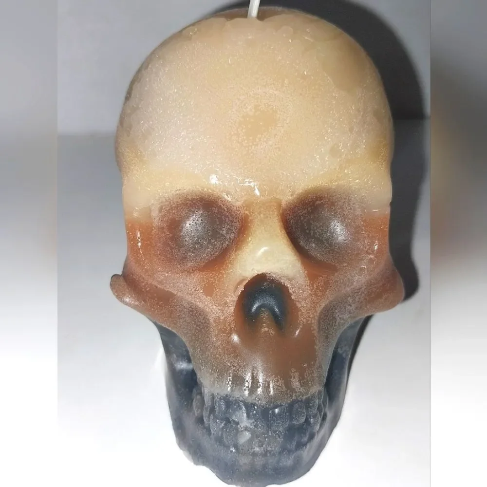 Hand crafted limited edition from our raging skull candle collection